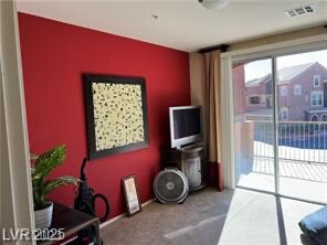 Building Photo - 3975 N Hualapai Way