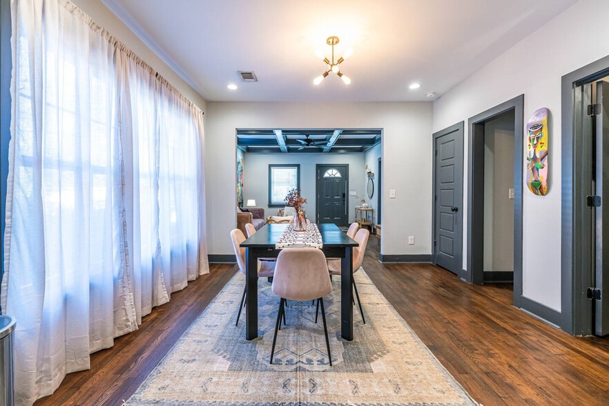 Building Photo - 996 Mayson Turner Rd NW