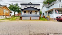 Building Photo - Ashland Schools! 4 bedroom, near town, fre...