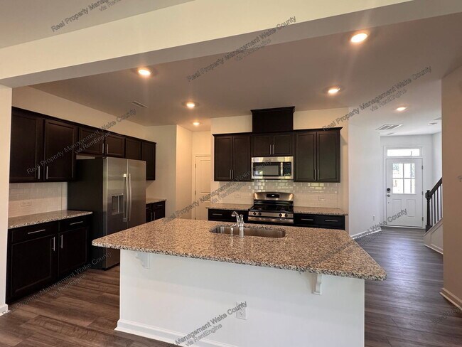 Building Photo - 254 Snowfield