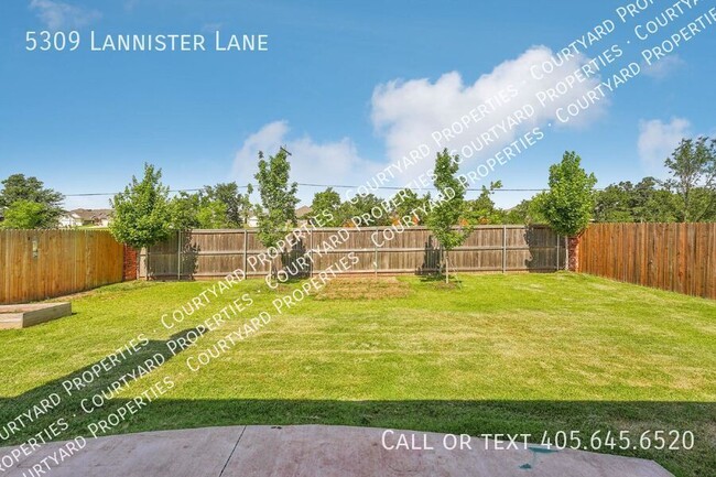 Building Photo - Gated Community in East Edmond community!