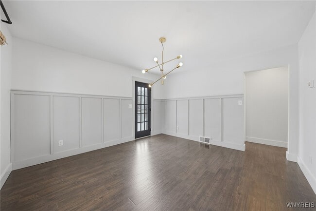 Building Photo - 4316 Clinton St