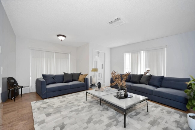 Building Photo - 1352 Westover St