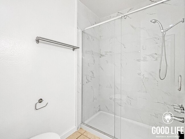 Building Photo - Charming 2BD/2BA Condo in El Cajon W/ A/C, W/D, Front/Back Patio, & Community Pool!