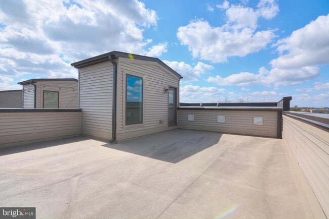 Building Photo - 16322 Connors Wy