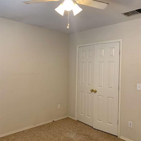 Building Photo - 208 N Rolling Meadow Dr