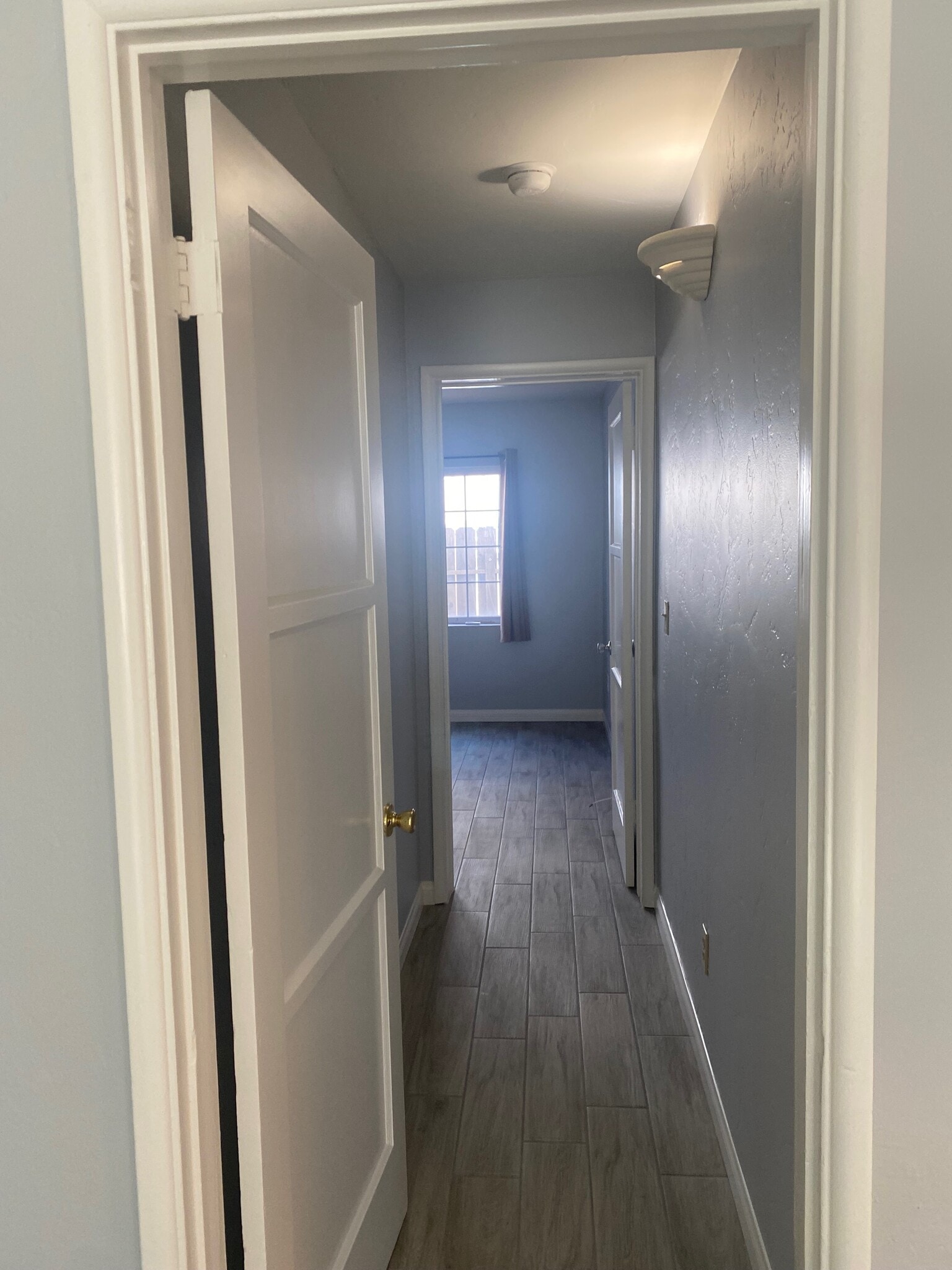 Building Photo - 536 Grant St