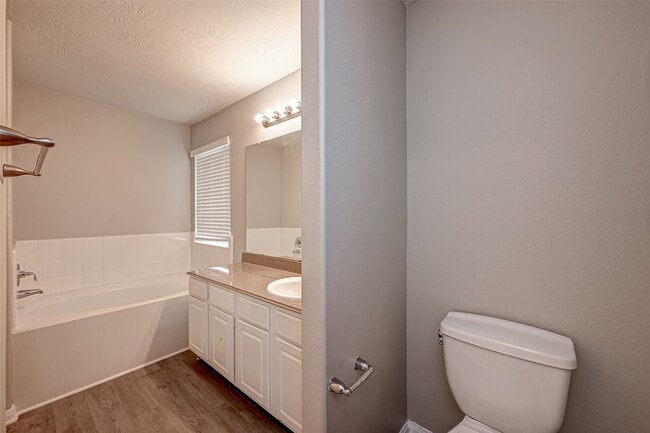 Building Photo - 8210 Rustic Cape Dr