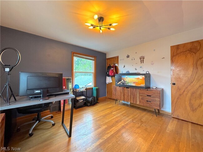 Building Photo - 9309 Garfield Blvd