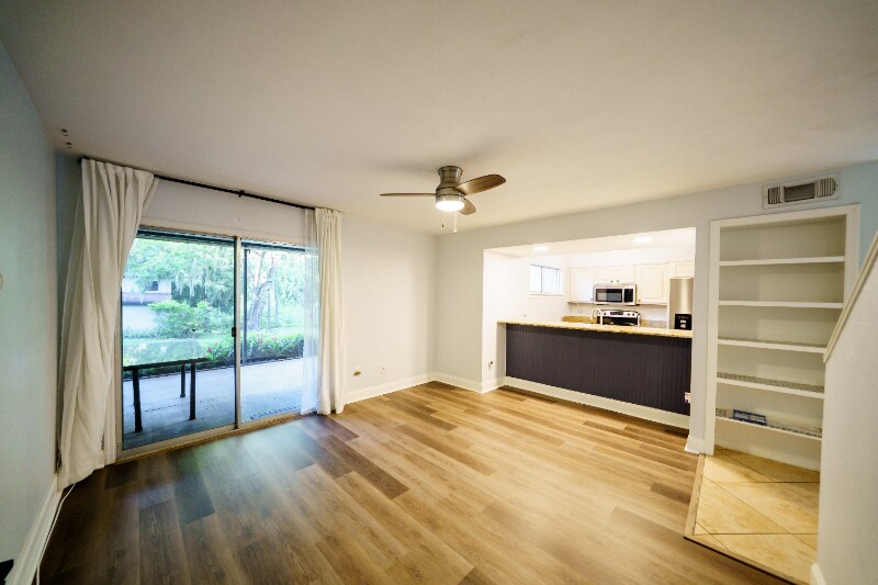 Building Photo - 4417 Rayfield Dr