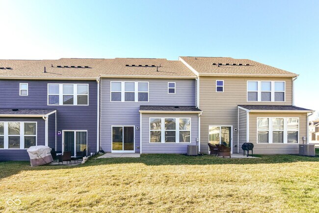 Building Photo - 13533 Dewpoint Ln