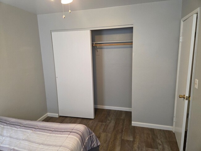 Building Photo - 630 D St