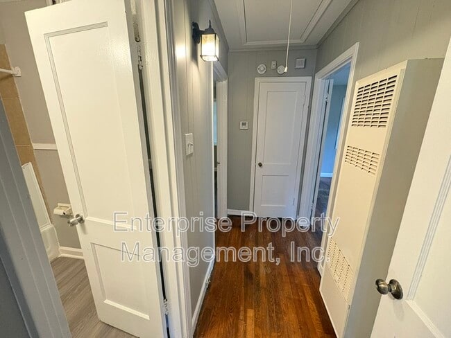 Building Photo - 2083 Charleston Rd