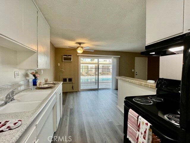 Building Photo - 686 E Cottonwood Rd