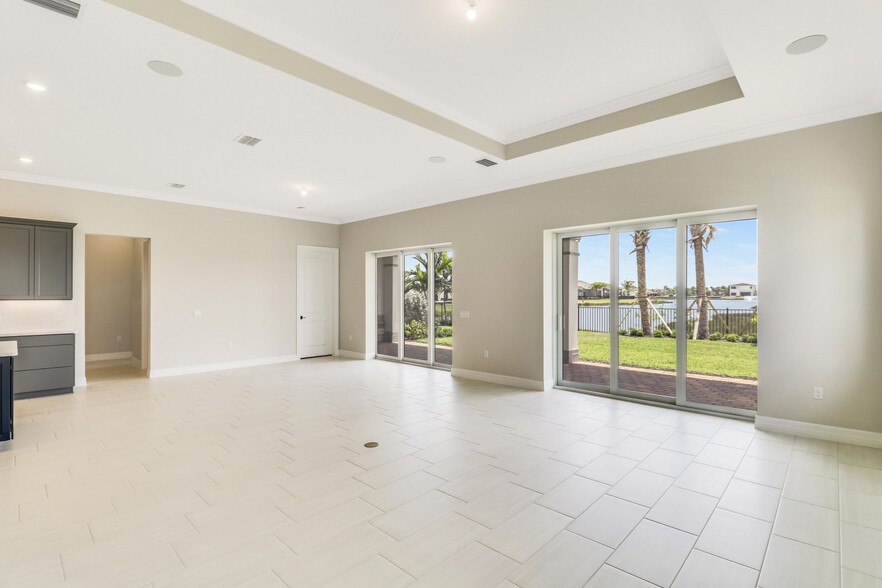 Building Photo - 10778 Stellar Cir