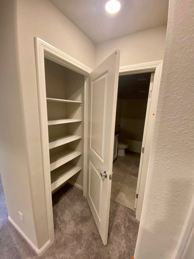 Building Photo - 3816 Antilia Ave