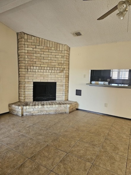 Building Photo - 3923 Cedar Gardens Dr