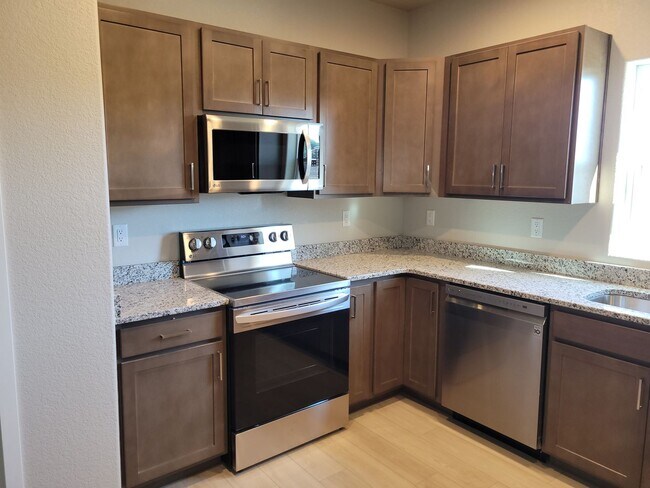 Building Photo - 5281 Palomino Ranch Point