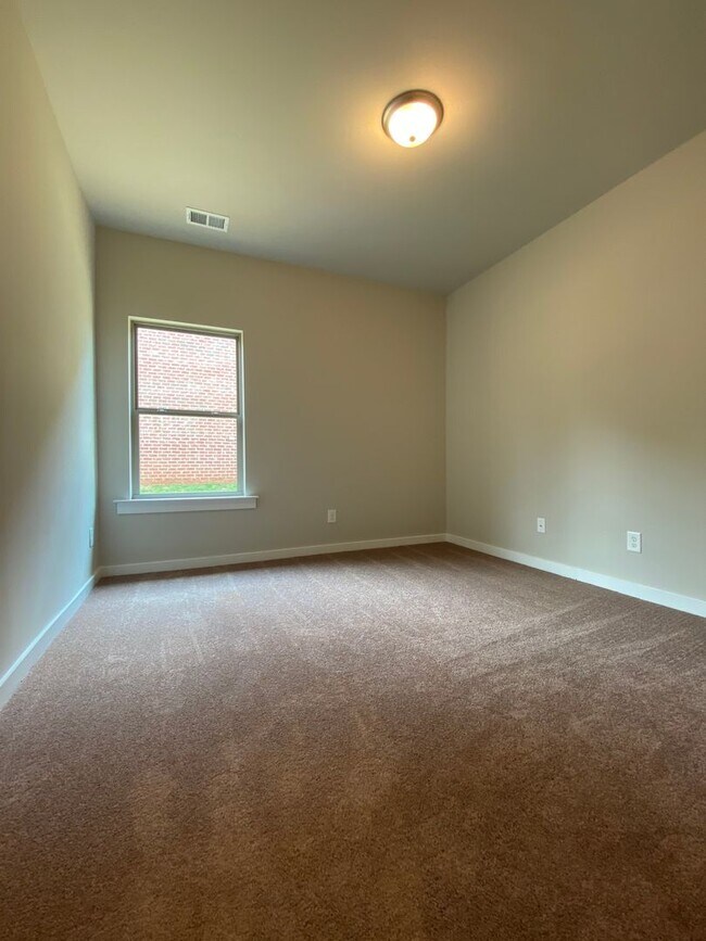 Building Photo - Home for Rent in Pinson, AL!!! Available NOW!
