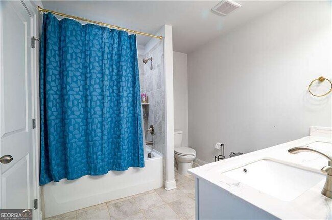 Building Photo - 6505 Trailway Trace
