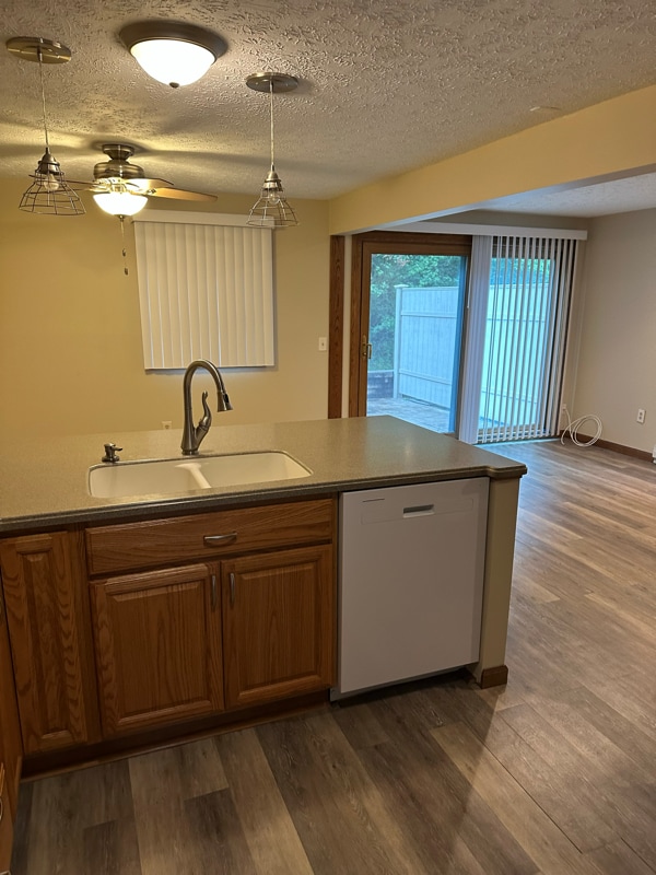 Building Photo - 6308 Forest Park Dr
