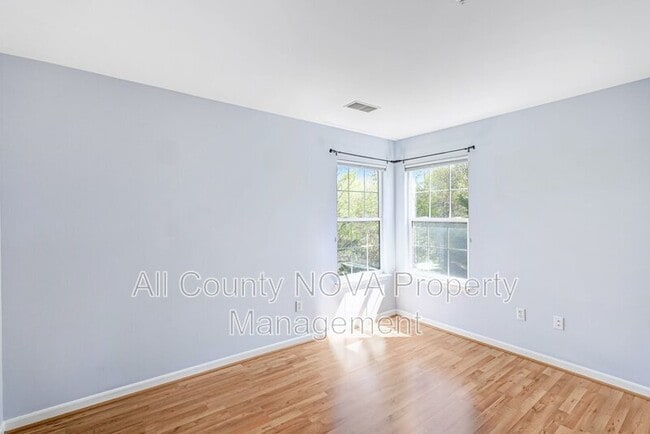 Building Photo - 8308 Deerstill Way