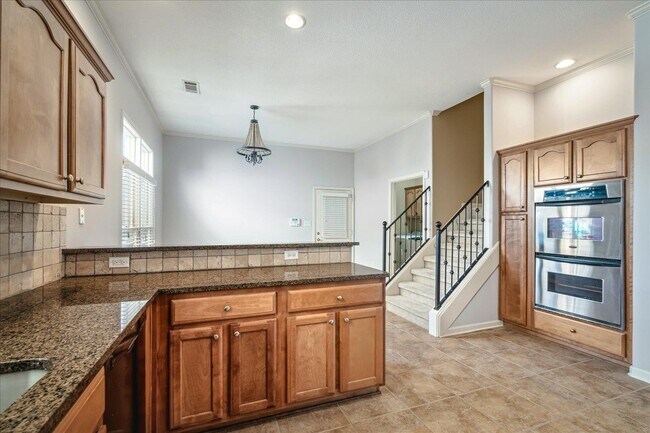 Building Photo - 12176 Preserve Woods Ln