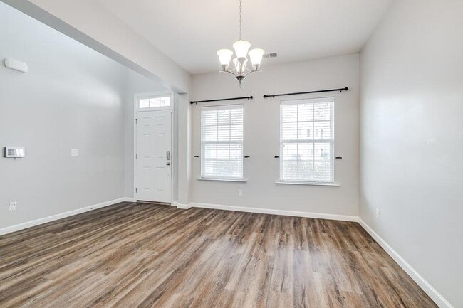 Building Photo - 316 O'Hara Dr