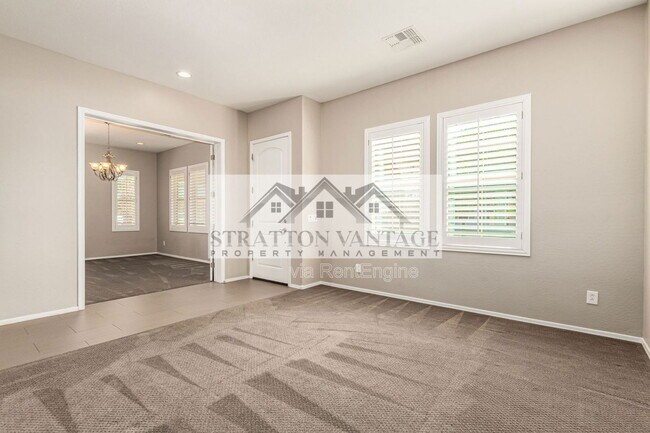 Building Photo - 21004 E Sunset Dr