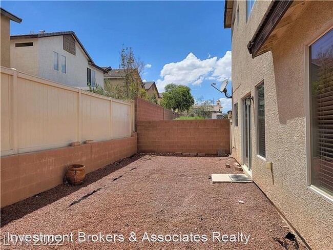 Building Photo - 4753 Aventura Canyon Ct