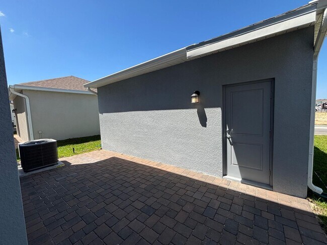 Building Photo - 6005 Wellbeing Way