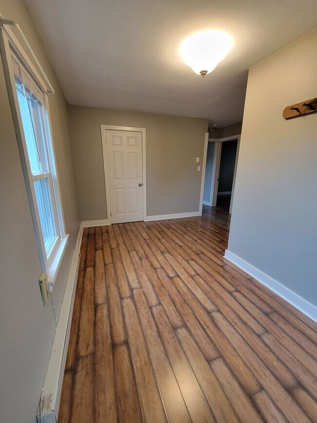 Building Photo - 5176-5178 Greenvillage Road