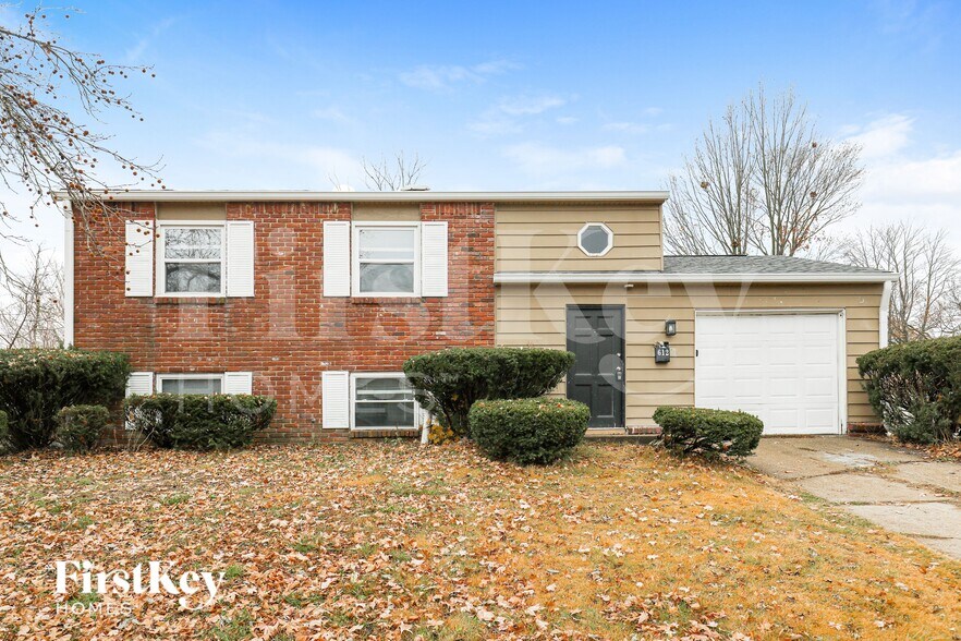 Primary Photo - 612 S Jefferson St