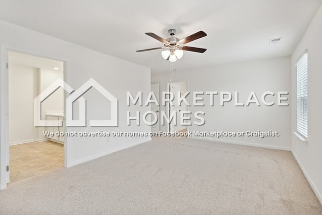 Building Photo - 1161 Ridge Parke