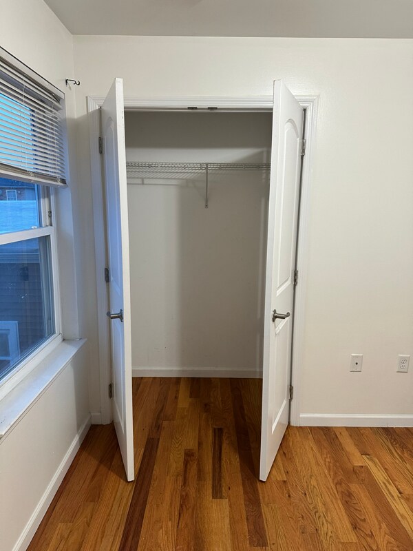 Building Photo - 452 Fulton St