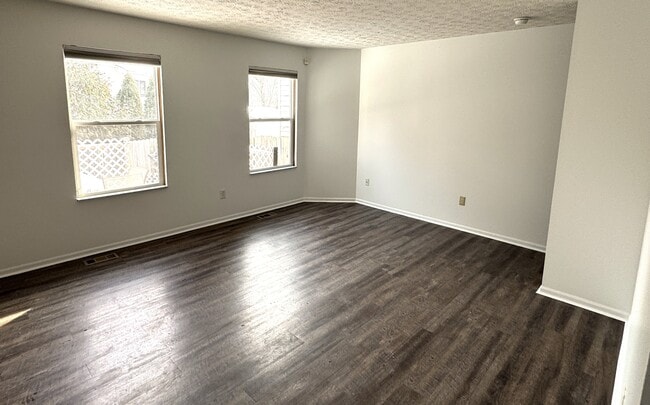 Building Photo - 3766 Dunlane Ct