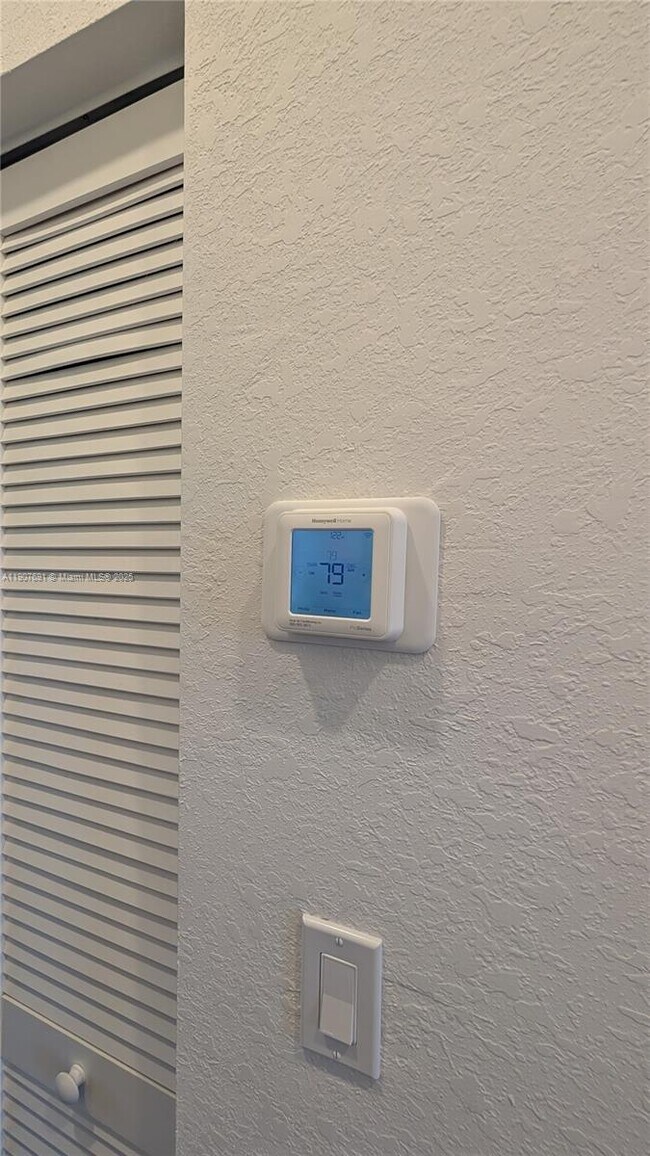 Building Photo - 2741 NW 55th Way