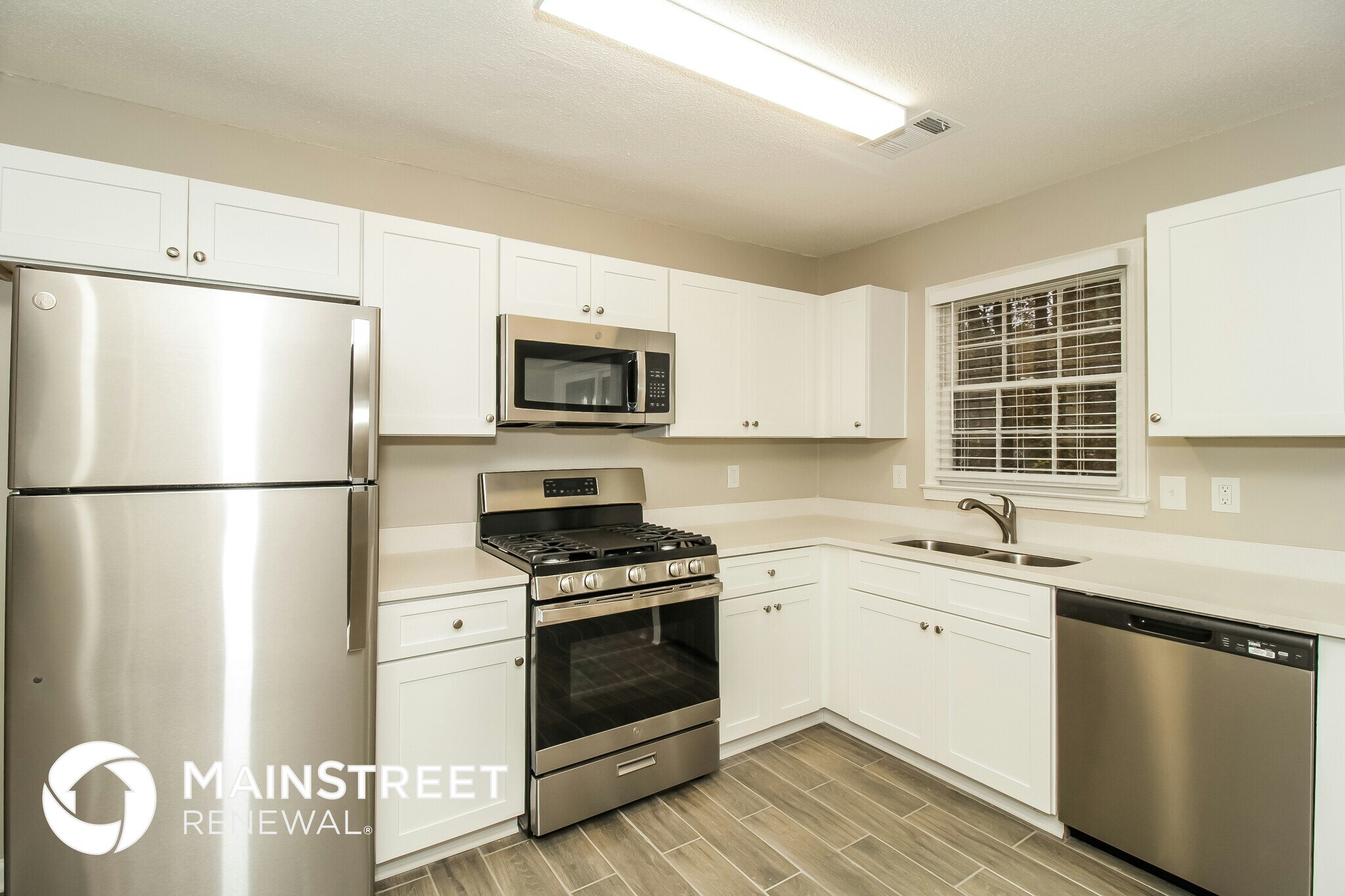 Building Photo - 7729 St James Ct