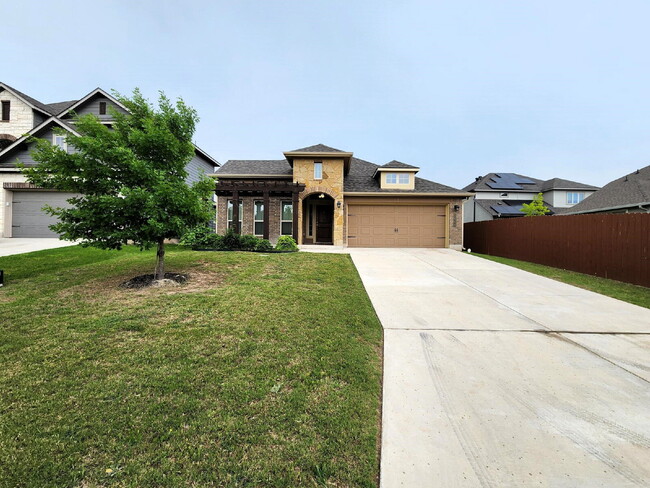 Building Photo - "Beautiful 3 Bedroom, 2 Bathroom Home for ...