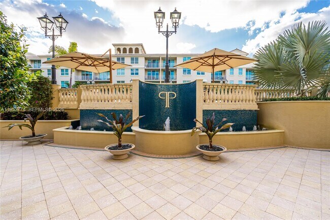 Building Photo - 99 SE Mizner Blvd