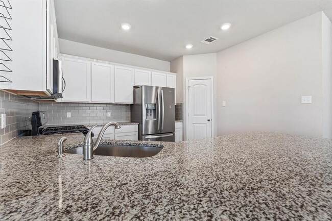 Building Photo - 187 Coralbean Dr