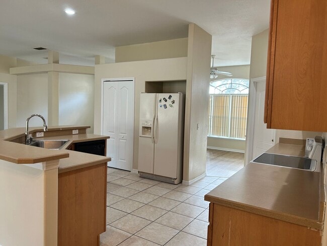 Building Photo - 7007 Hiawassee Overlook Dr