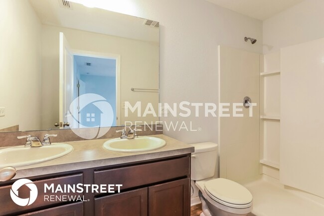 Building Photo - 516 Eiseman Wy