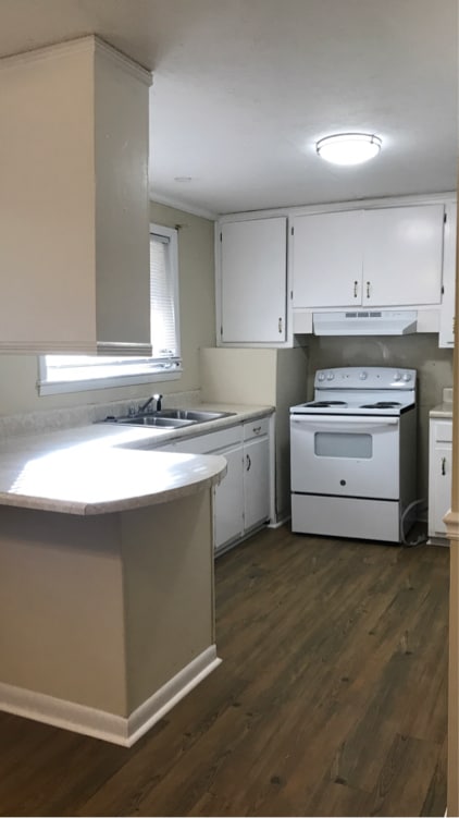 Building Photo - 1612 W Gordon Ave