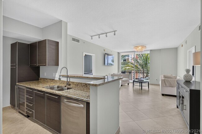 Building Photo - 550 Okeechobee Blvd