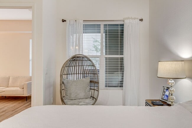 Building Photo - Luxury Guard-Gated Condo Near Las Vegas Blvd with Resort-Style Amenities!