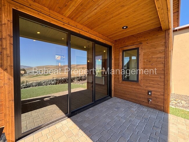 Building Photo - Brand New, Mountain Modern Home on Genoa R...
