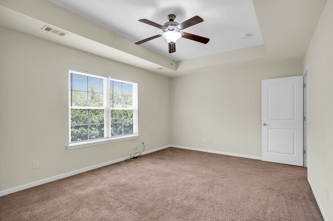 Building Photo - 3 Bedroom 2.5 Bathroom Townhome in Richmon...