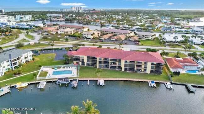 Building Photo - 300 S Banana River Blvd