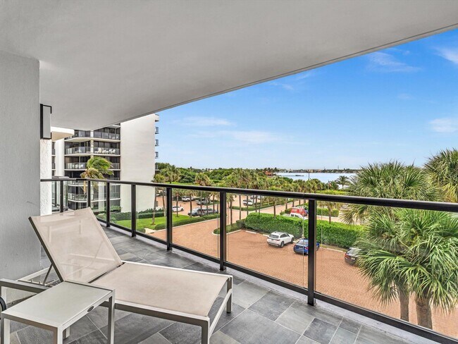 Building Photo - 3440 S Ocean Blvd